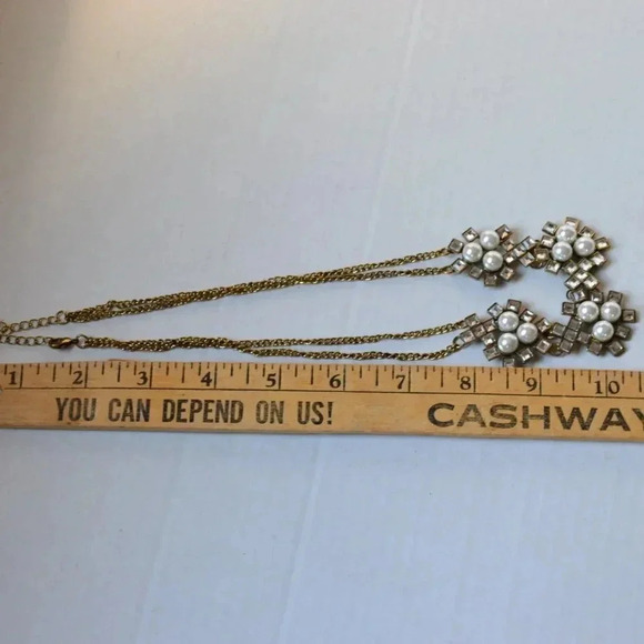 5/$25 Geometric Necklace - Picture 4 of 4